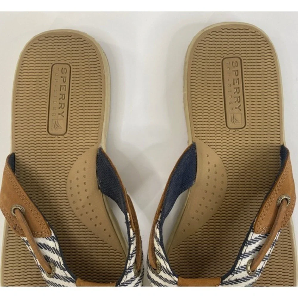 Sperry Topsiders Seafish Women's Thong Sandals-Size 9M. Great Condition! Comfy